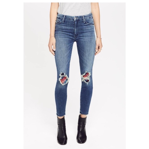 MOTHER Denim - MOTHER High Waisted Looker Ankle Fray Wash Just like The Ones We Used size 28.